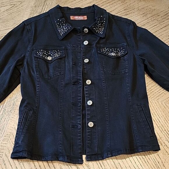 Black studded denim jacket size M dungarees - Picture 14 of 14
